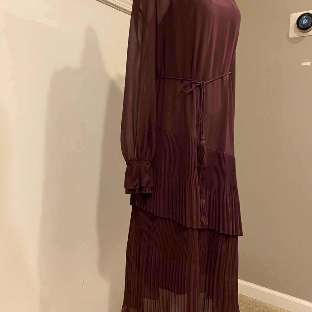 Dress   - Picture 11 of 13